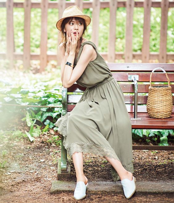 春夏　流行　穿搭